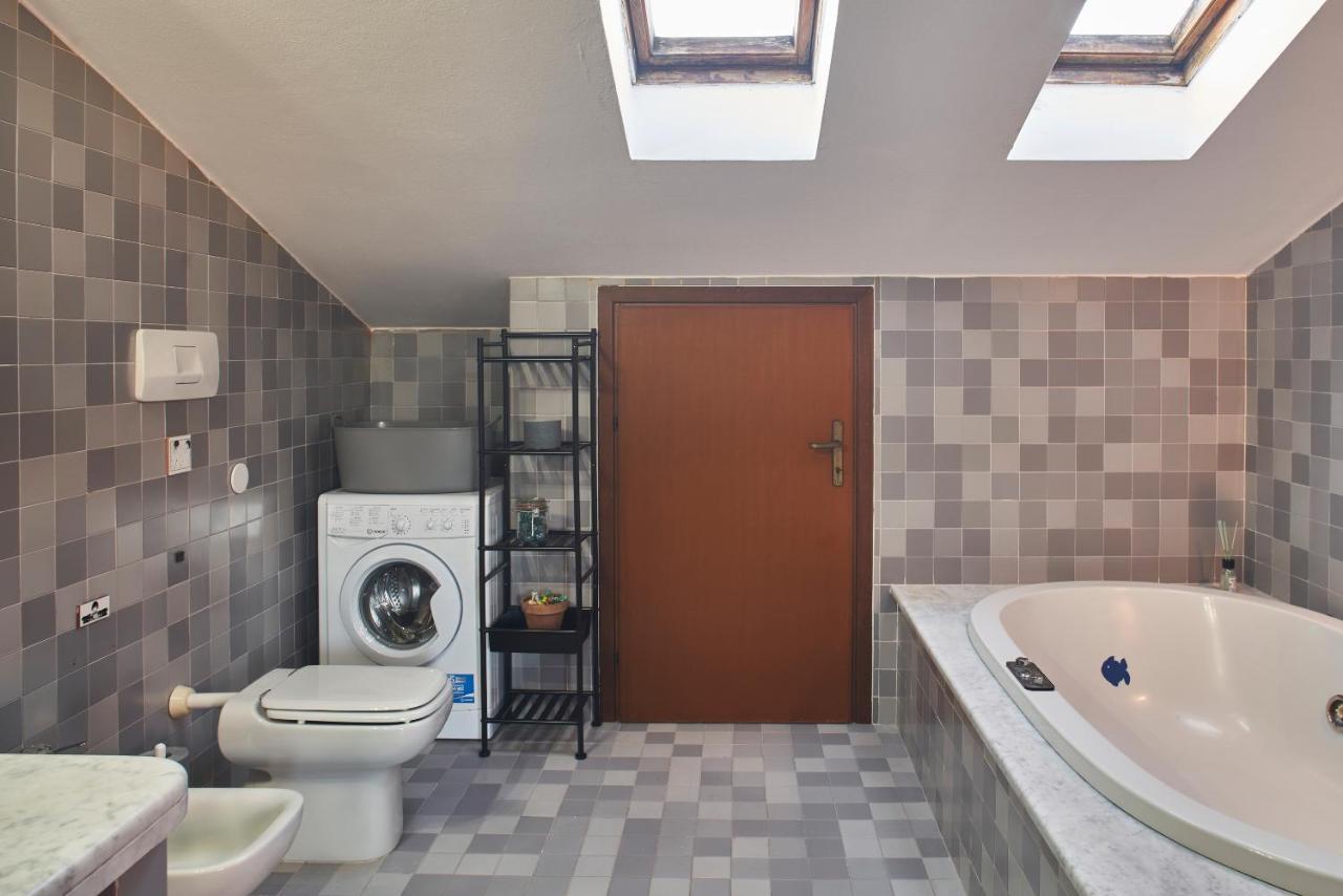 Appartement Little Brick House On Siena Hills With Balconies Extérieur photo