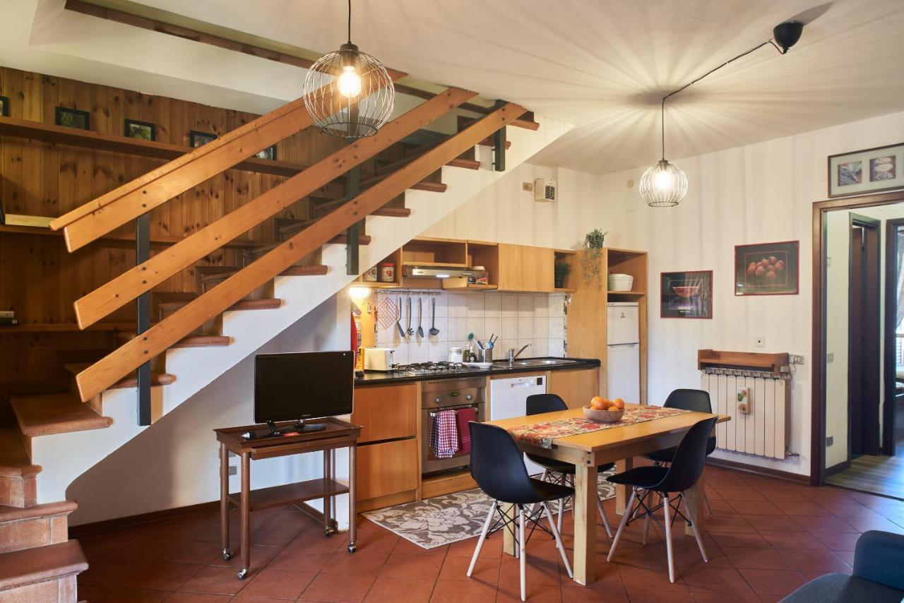 Appartement Little Brick House On Siena Hills With Balconies Extérieur photo