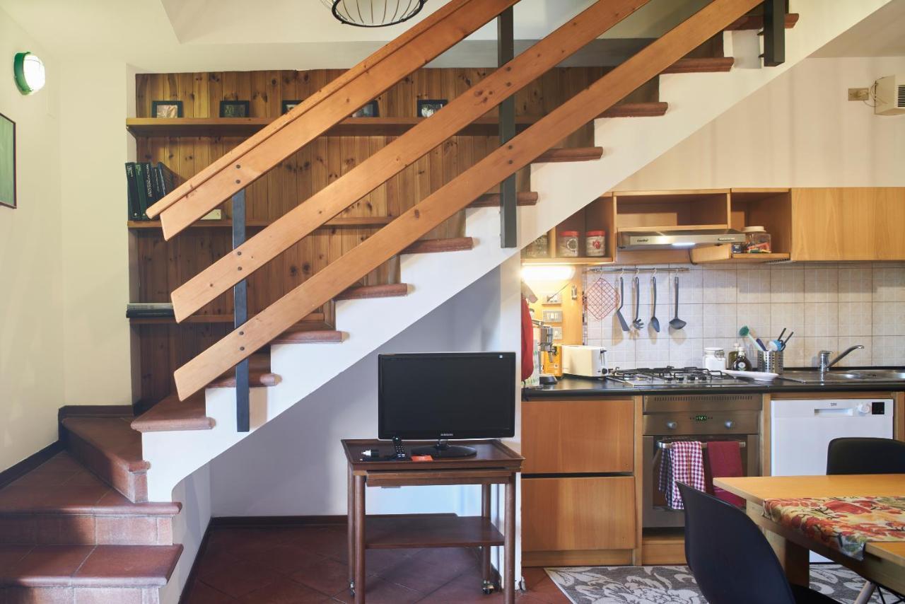 Appartement Little Brick House On Siena Hills With Balconies Extérieur photo